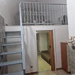 Caponapoli House